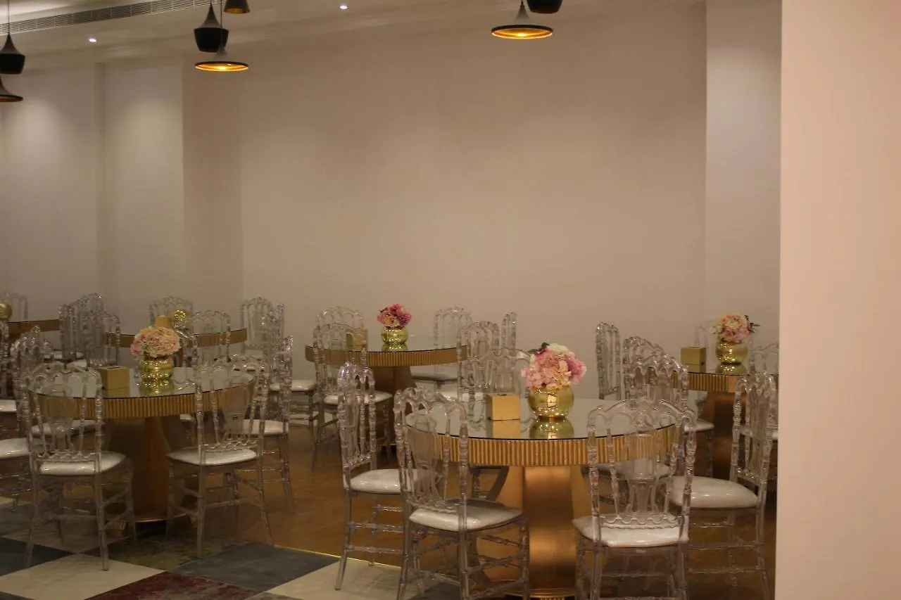 Makeen Homes by Warwick Hotel Riaad